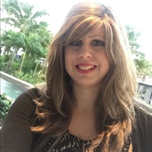 Meet your Posher, Kelly